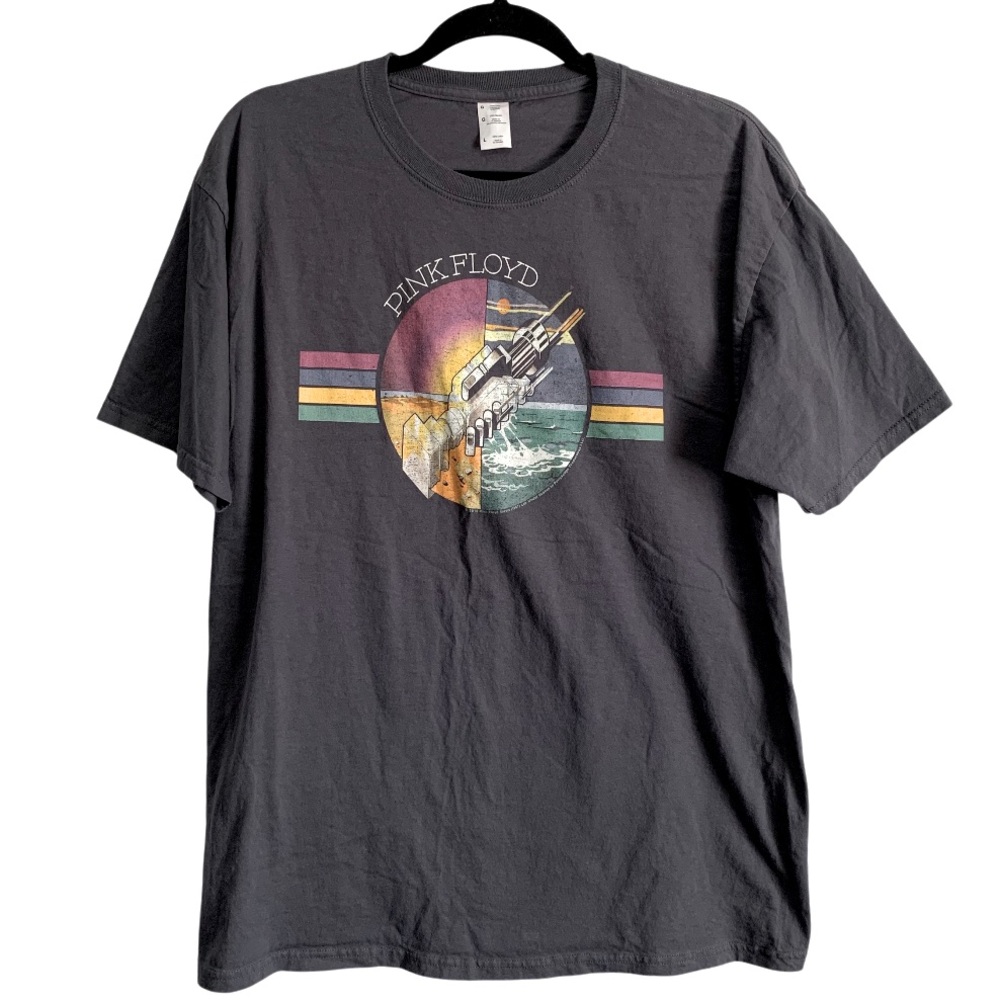 Pink Floyd Graphic Tee